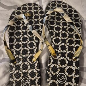 Vera Bradley Stylish Black and Yellow Flip-Flops 9